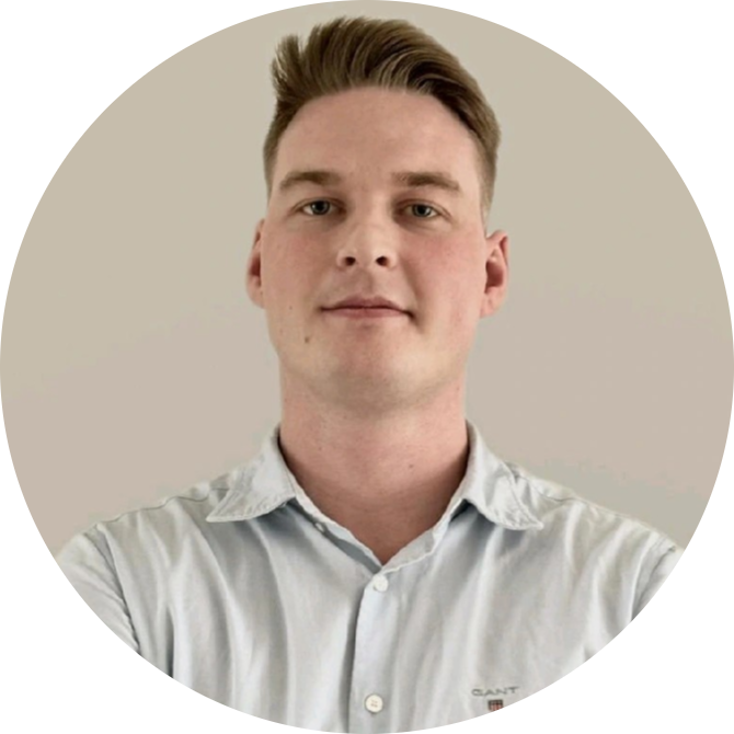 Porträtt av Alexander Stensson, webbdesigner och SEO-specialist